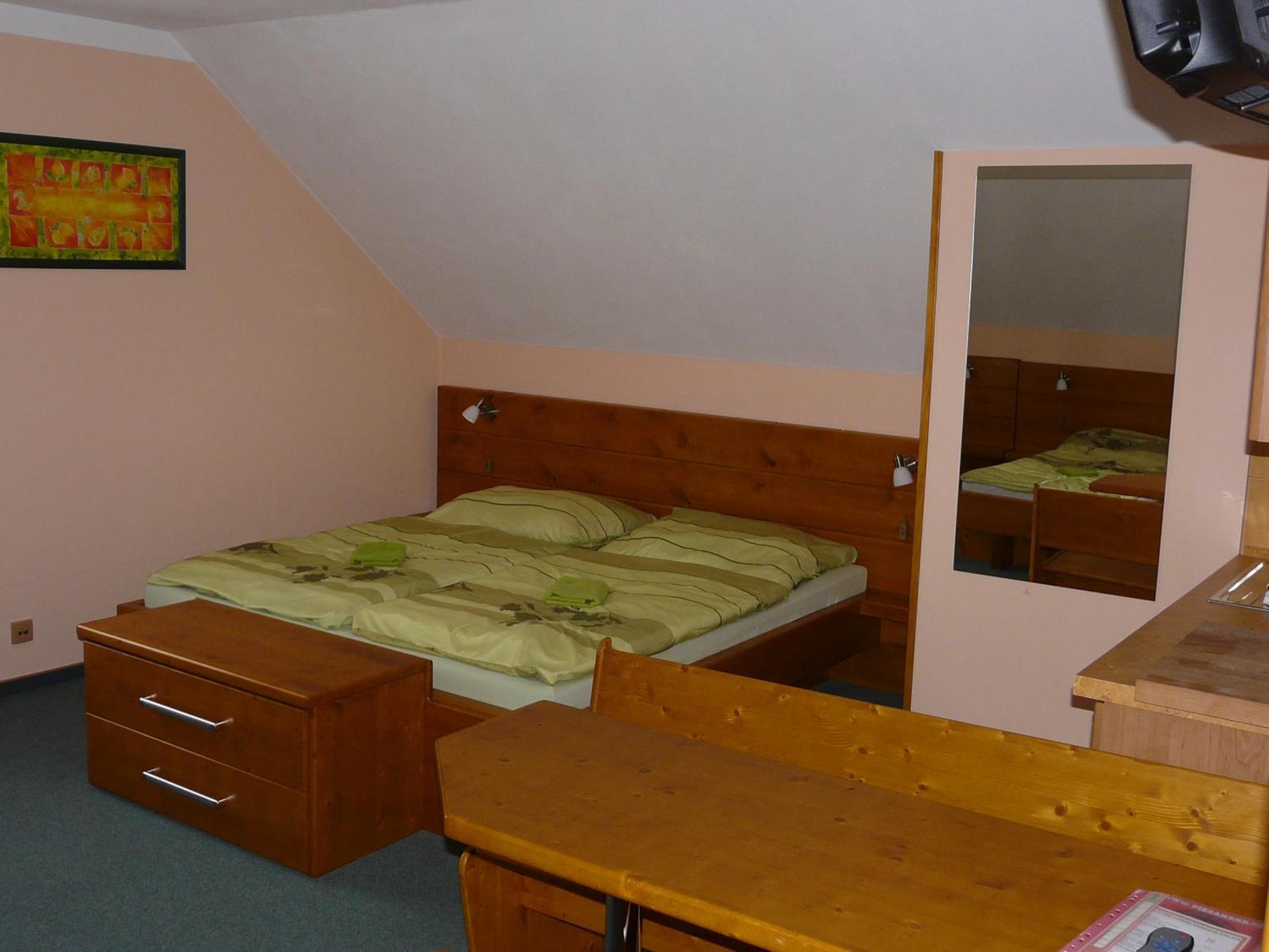 Wellness Penzion Palice Jindřichŭv Hradec Zewnętrze zdjęcie